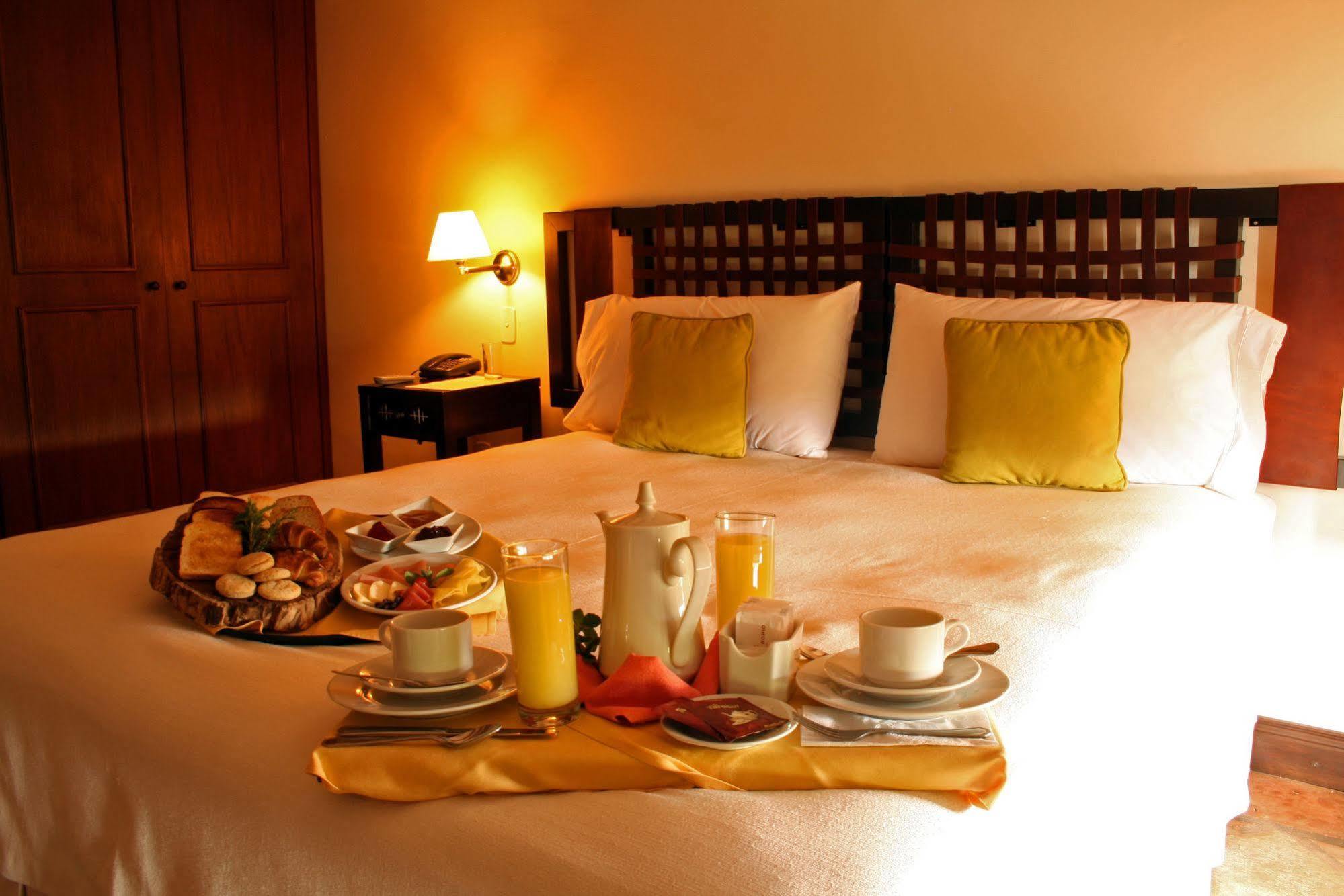 Altalaluna Hotel Boutique & Spa Кафайяте Экстерьер фото